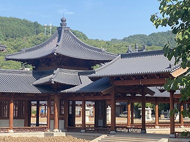古建筑設(shè)計(jì)在佛教寺廟中的歷史與現(xiàn)代對話
